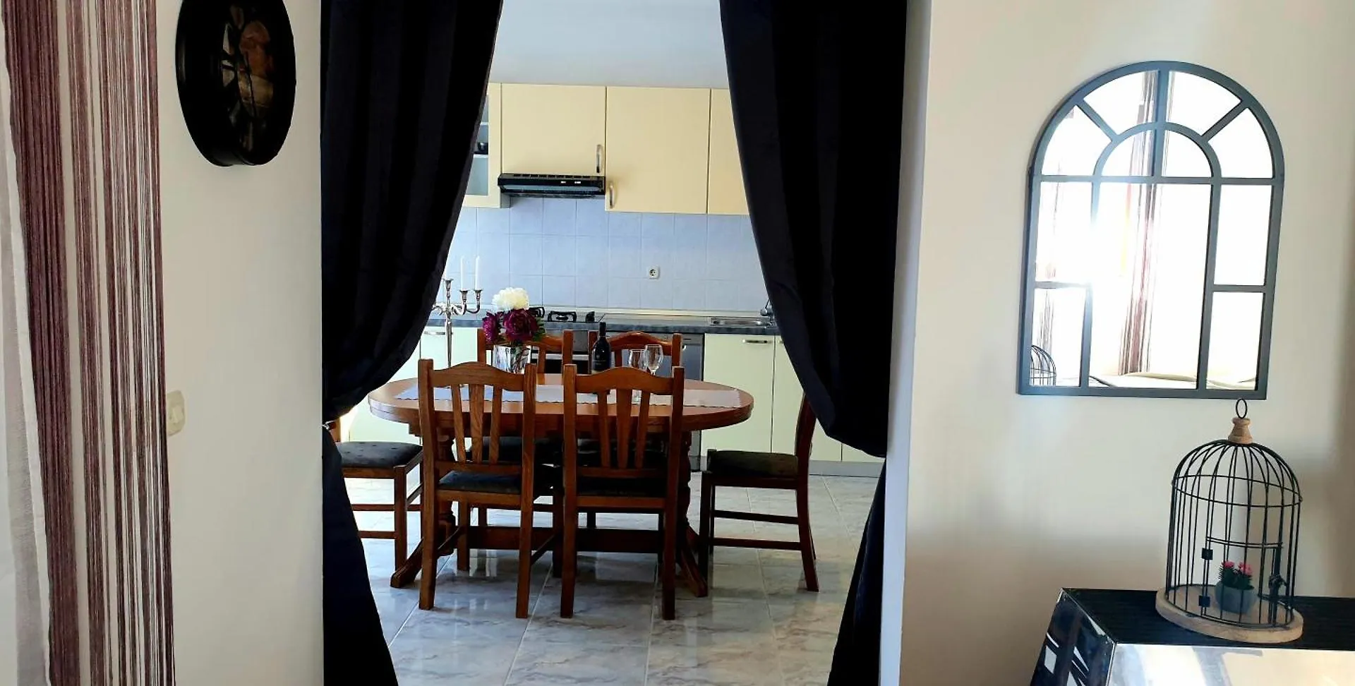 סבטי פיליפ אי ג'קוב Apartments Dolac 0*, סבטי פיליפ אי ג'קוב קרואטיה